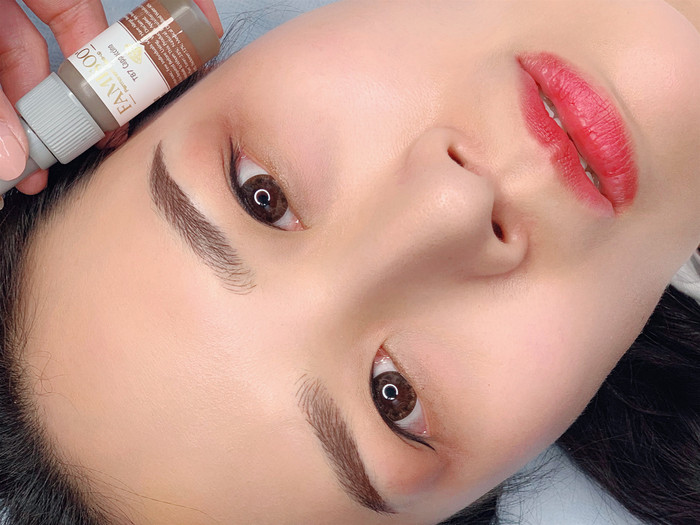 纹眉颜色太深怎么变淡?老纹绣师都会用这招方法